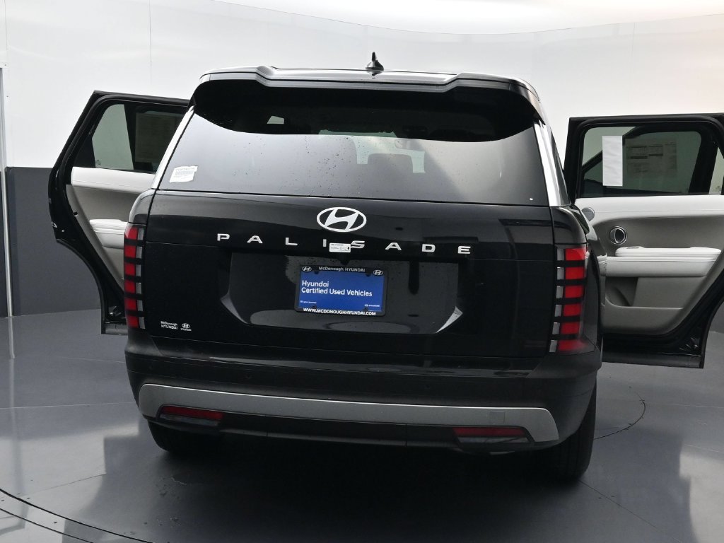 Certified 2026 Hyundai Palisade SE FWD image 30