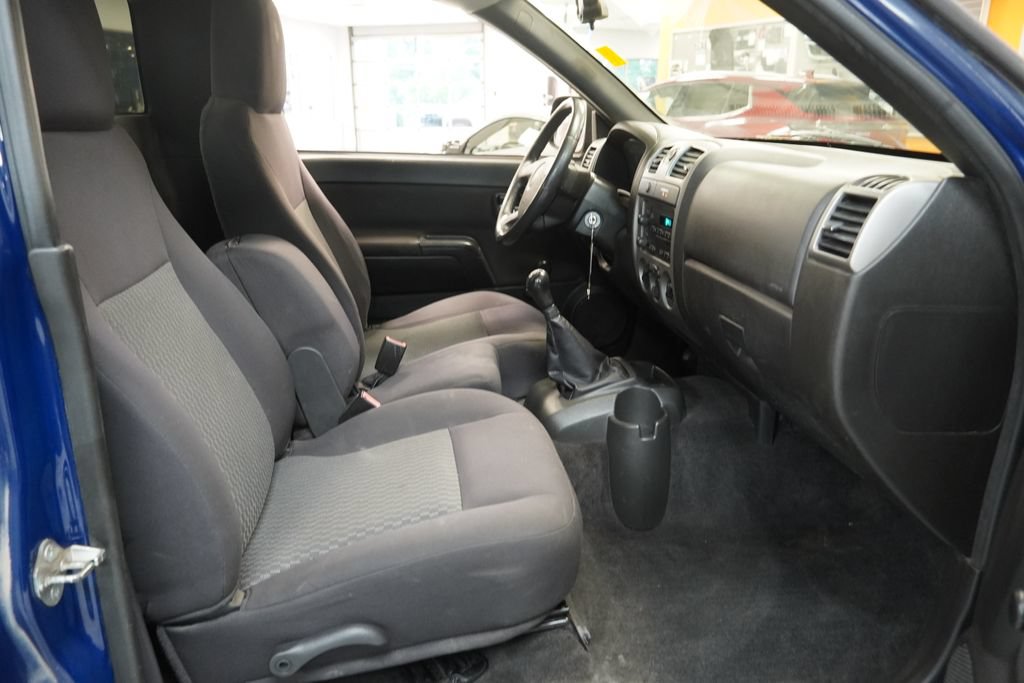 Used 2012 Chevrolet Colorado W/T RWD image 25