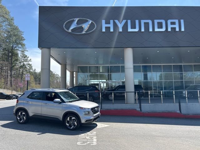 Used 2024 Hyundai Venue SEL