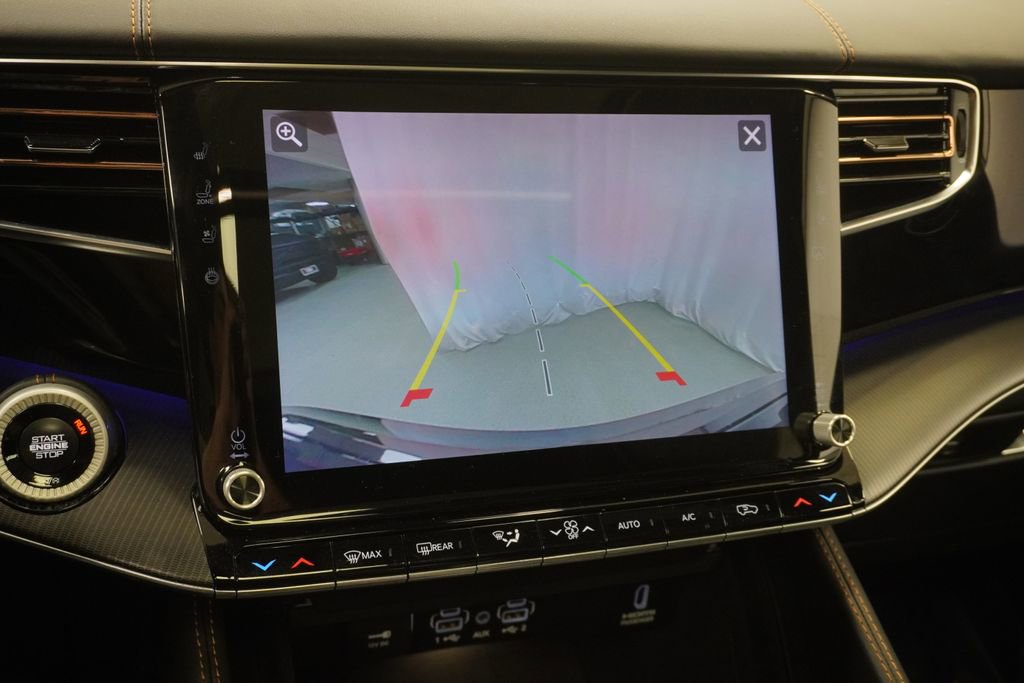 Certified 2025 Jeep Grand Wagoneer Series III w/ Quick Order Packagew 28T image 36