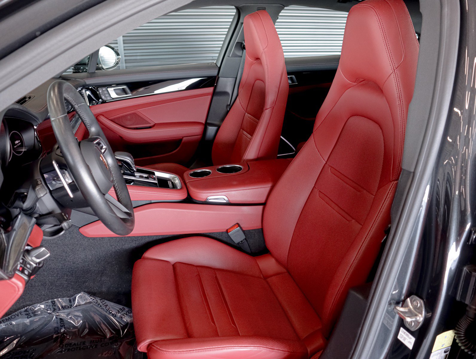 Certified 2023 Porsche Panamera 4S AWD/4WD image 5