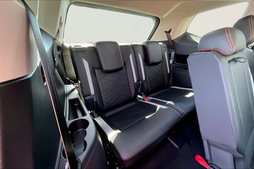 New 2026 Volkswagen Atlas Peak Edition image 26