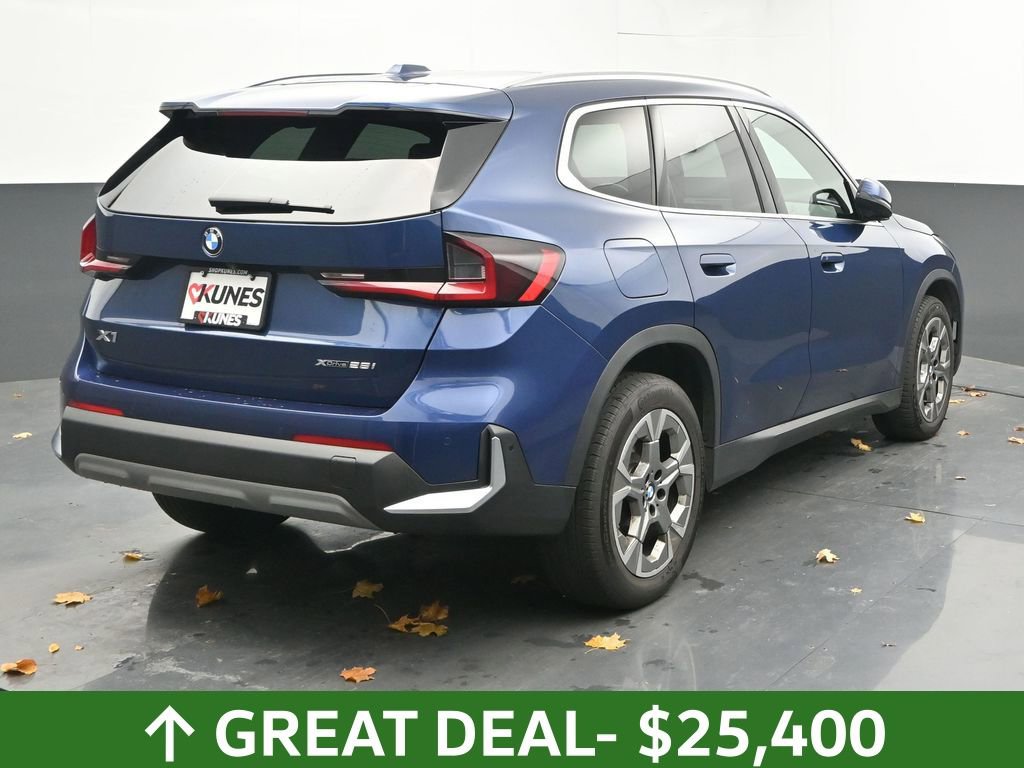 Used 2023 BMW X1 xDrive28i image 10