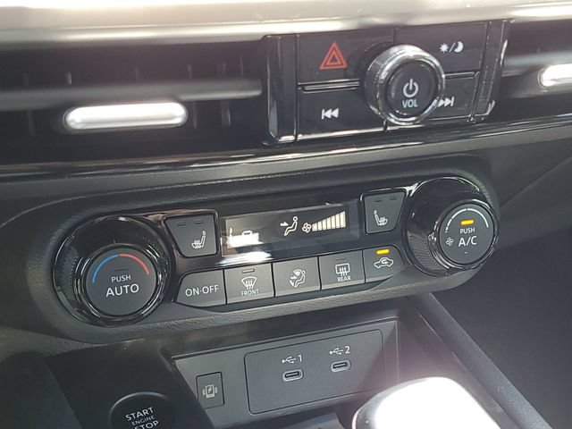 New 2026 Nissan Kicks SV w/ Cold Weather Package AWD/4WD image 13