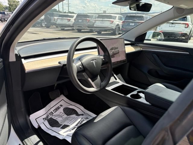 Used 2022 Tesla Model 3 Long Range AWD/4WD image 3