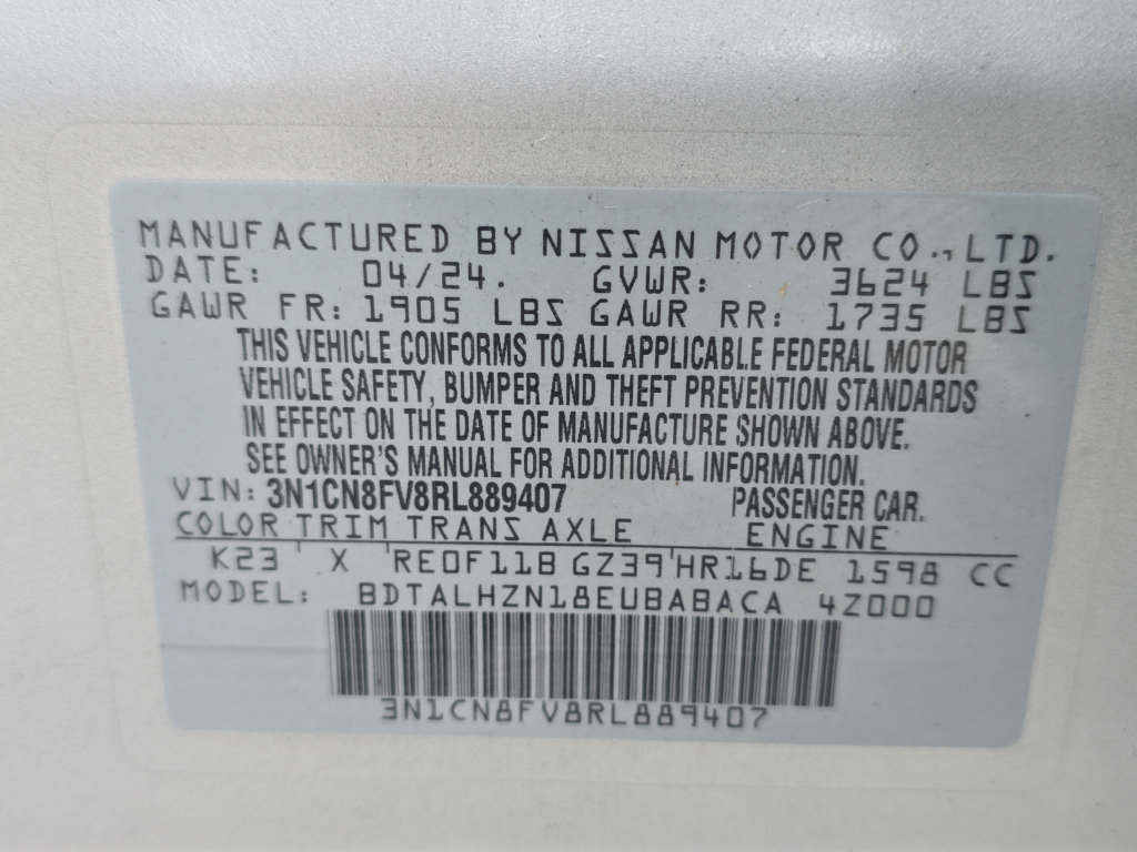 Used 2024 Nissan Versa SR FWD image 26