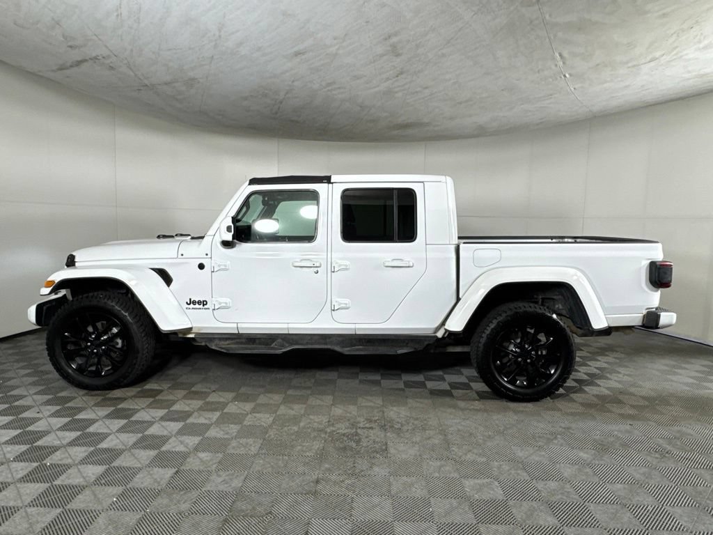 Certified 2021 Jeep Gladiator Overland AWD/4WD image 8