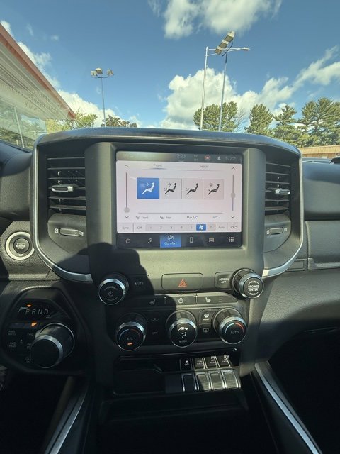 Used 2022 RAM 1500 Big Horn image 23