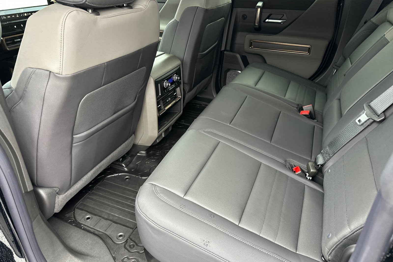 Used 2025 GMC Hummer EV 2X image 9