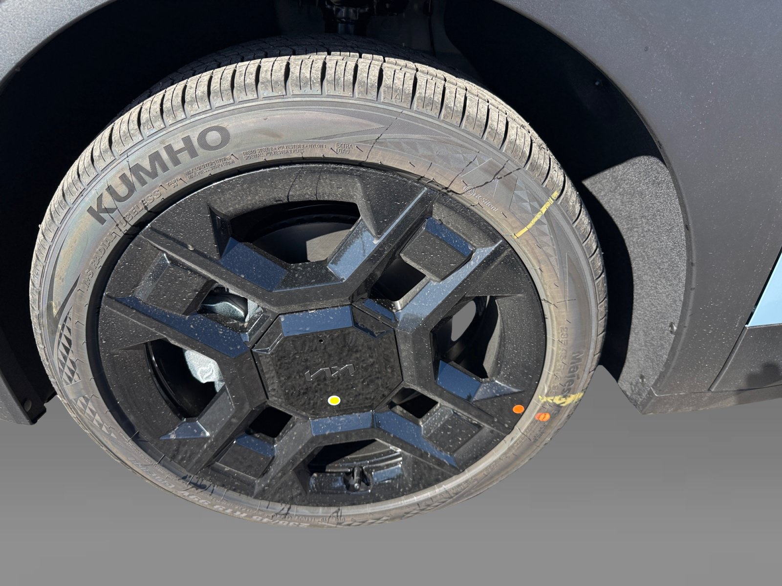 New 2027 Kia EV3 Wind AWD/4WD image 9