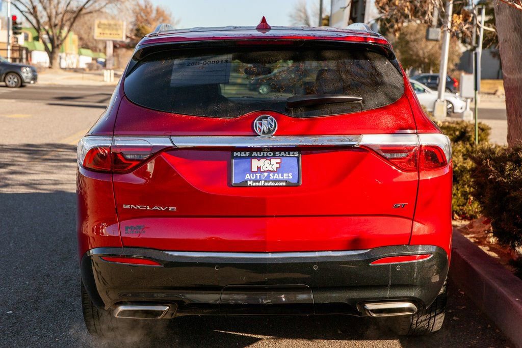 Used 2022 Buick Enclave Essence w/ Sport Touring Edition image 6