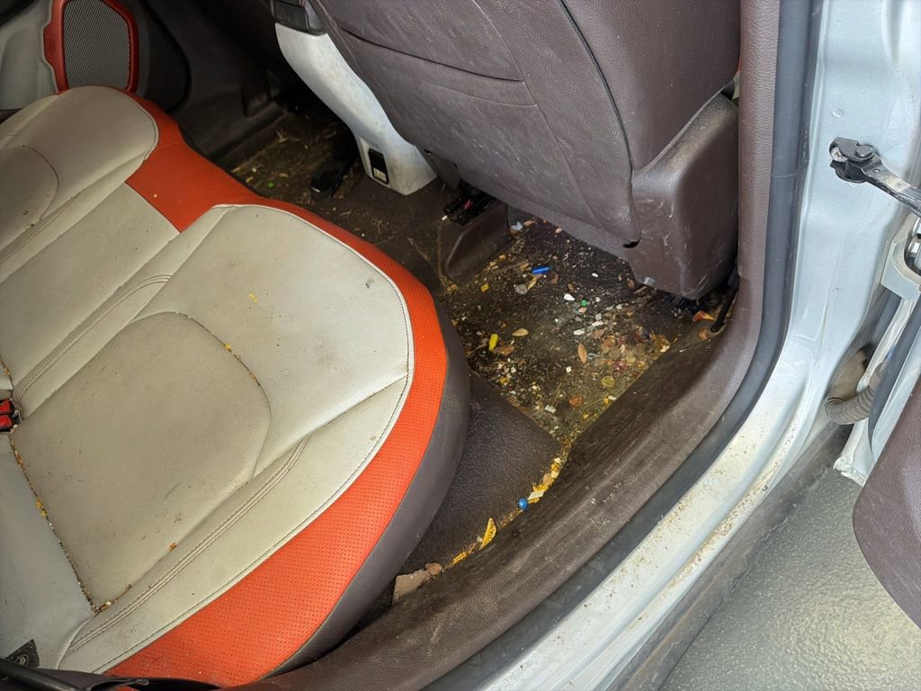 Used 2015 Jeep Renegade Limited image 11