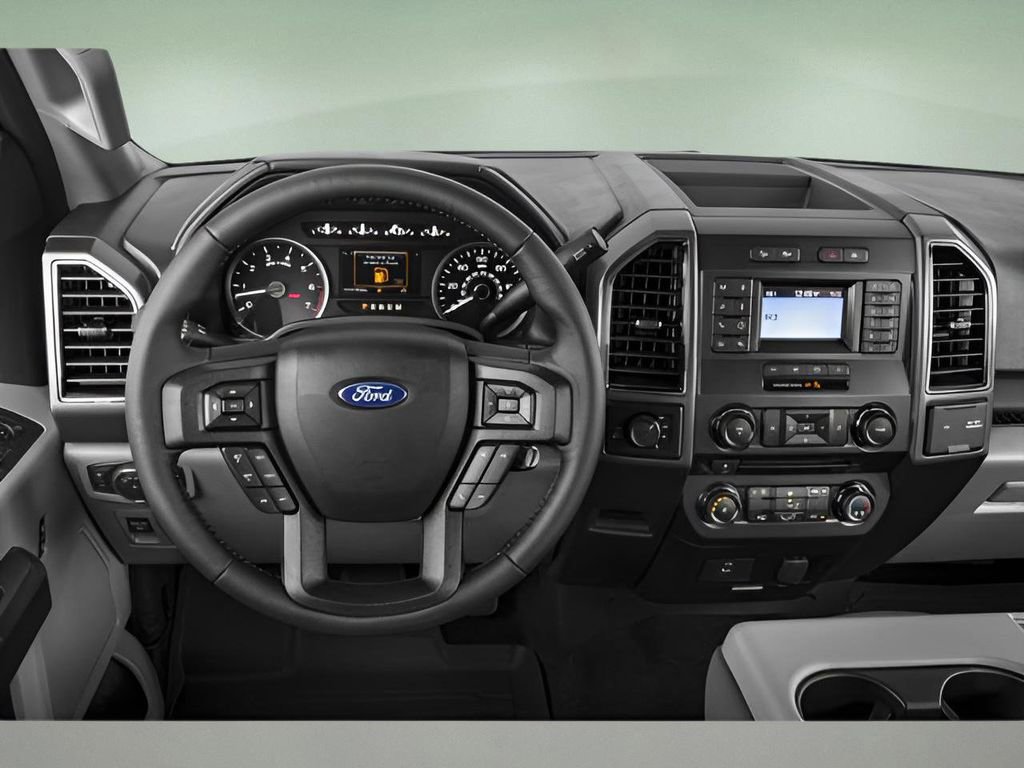 Used 2020 Ford F150 XLT w/ Equipment Group 302A Luxury image 9