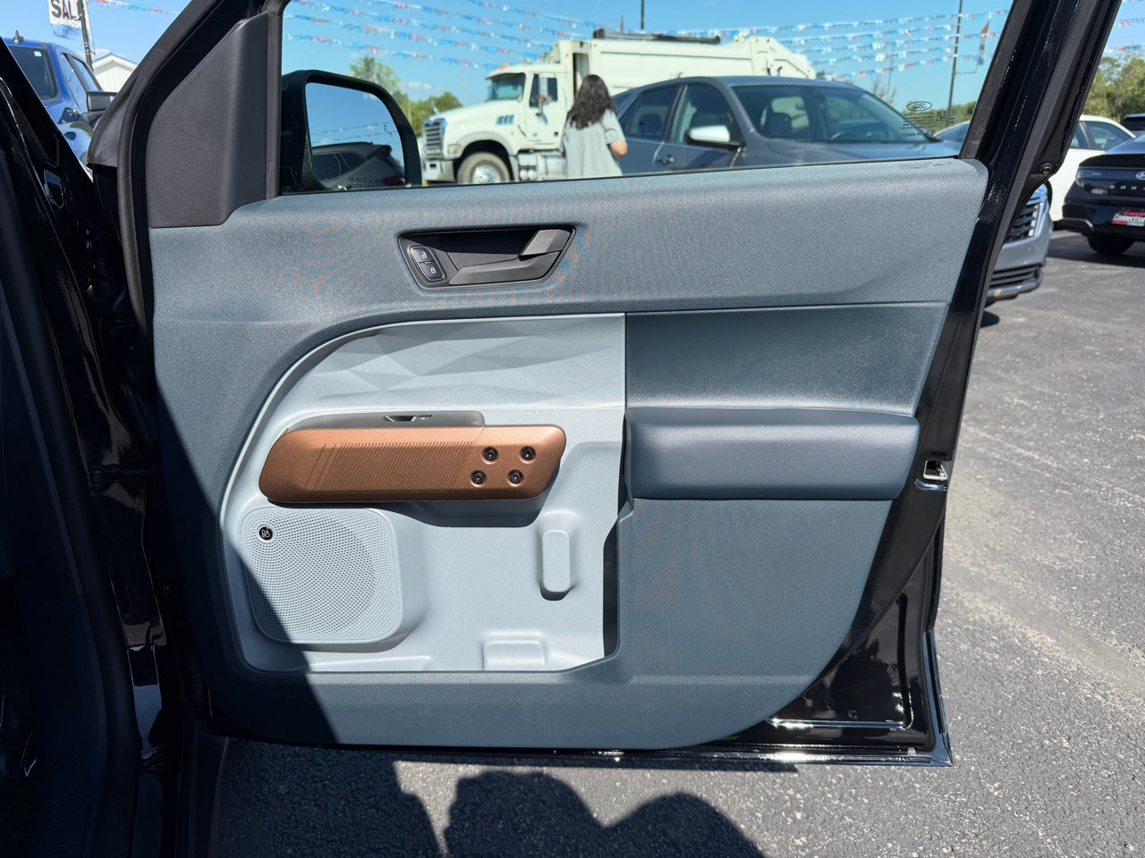 Used 2024 Ford Maverick Lariat w/ FX4 Off-Road Package image 20