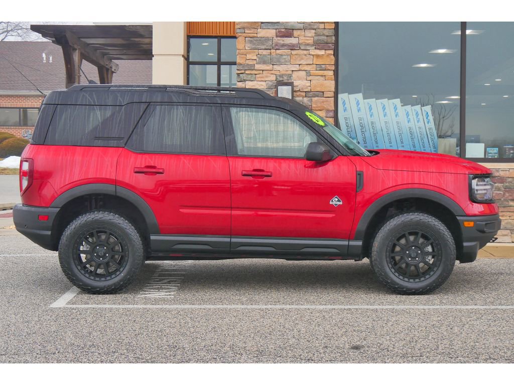 Used 2021 Ford Bronco Sport Outer Banks image 2