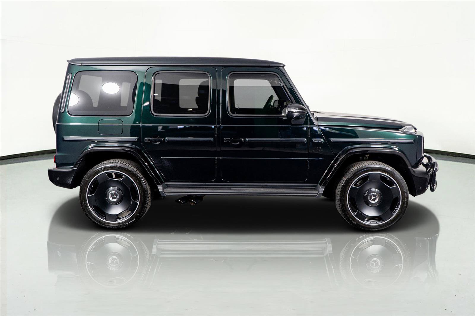 Used 2025 Mercedes-Benz G 63 AMG 4MATIC image 5