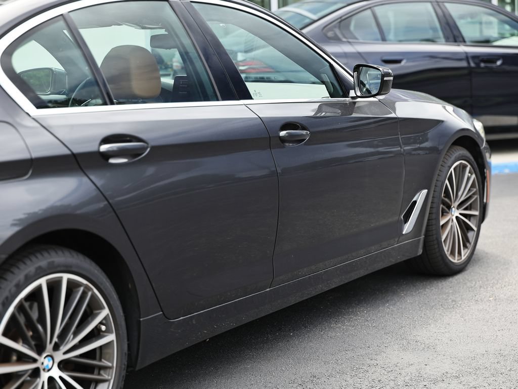 Used 2023 BMW 540i xDrive w/ Premium Package AWD/4WD image 8