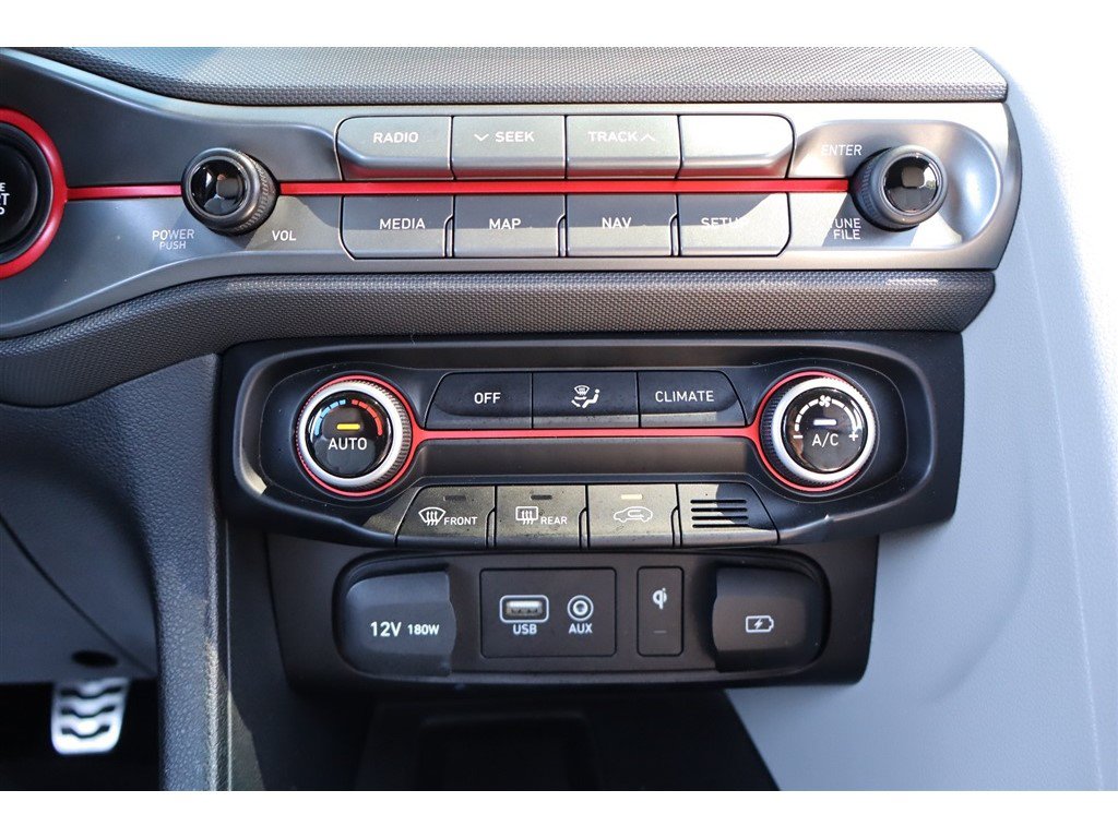 Used 2019 Hyundai Veloster Turbo Ultimate FWD image 28