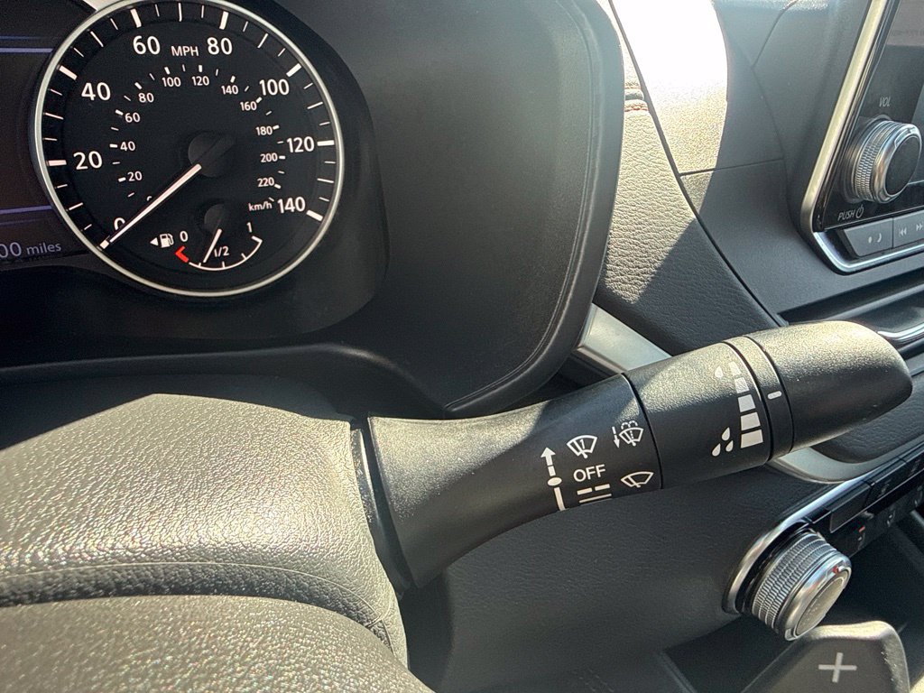 Used 2022 Nissan Altima 2.5 SR FWD image 26