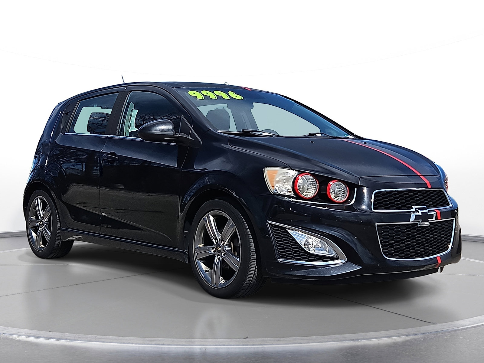 Used 2015 Chevrolet Sonic RS w/ Advanced Safety Package FWD image 1