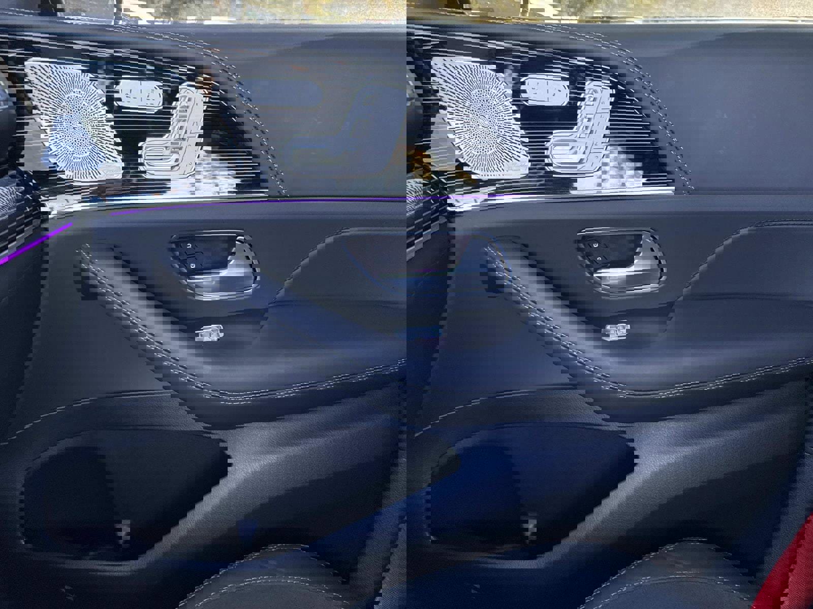 Used 2024 Mercedes-Benz GLE 53 AMG 4MATIC image 26