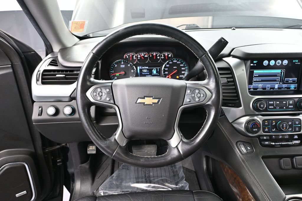 Used 2019 Chevrolet Tahoe LT w/ RST Edition AWD/4WD image 32