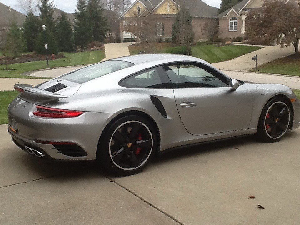 Used 2019 Porsche 911 Turbo AWD/4WD image 2