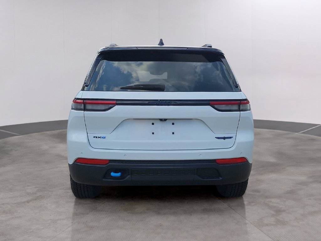Used 2024 Jeep Grand Cherokee Trailhawk AWD/4WD image 34