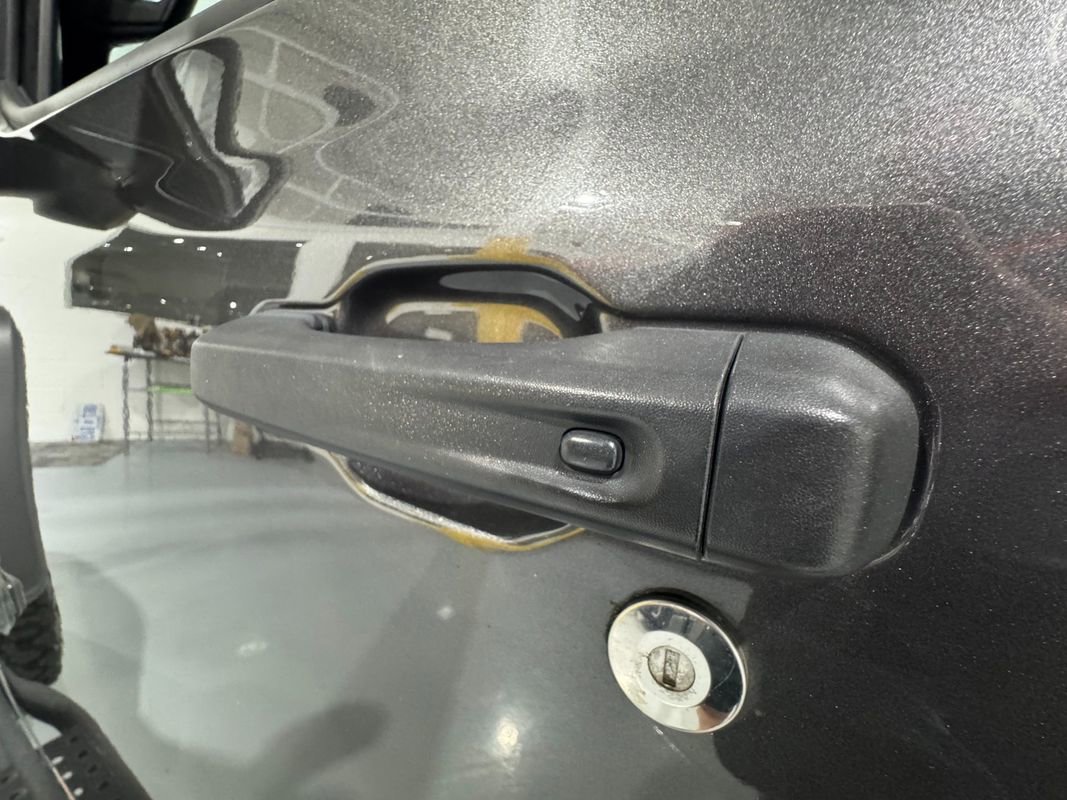 Used 2018 Jeep Wrangler Unlimited Rubicon w/ LED Lighting Group image 40