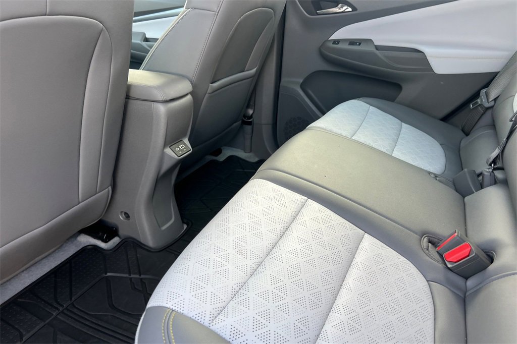 Used 2023 Chevrolet Bolt EUV Premier w/ Sun & Sound Package image 12