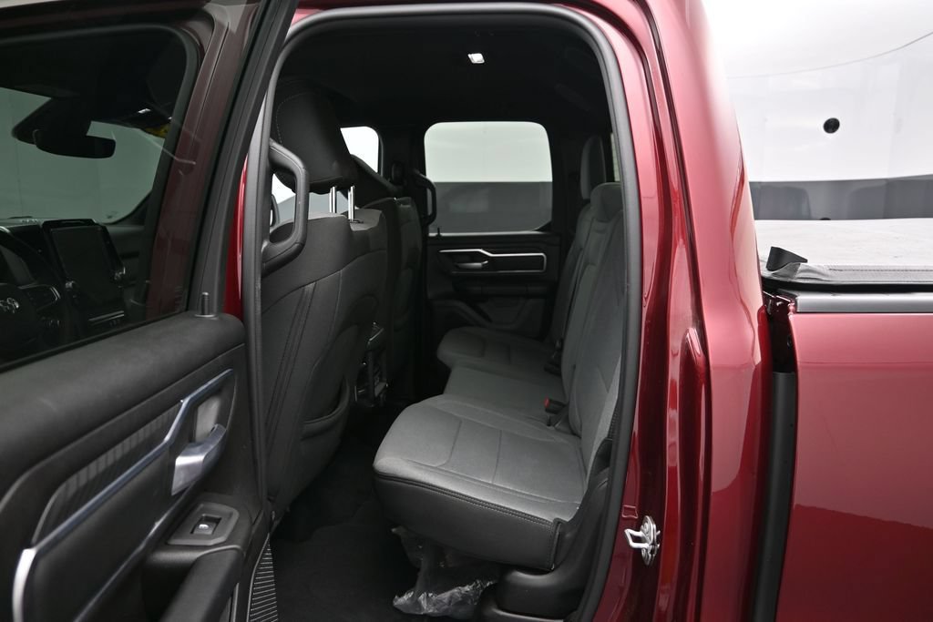 Used 2025 RAM 1500 Big Horn AWD/4WD image 16