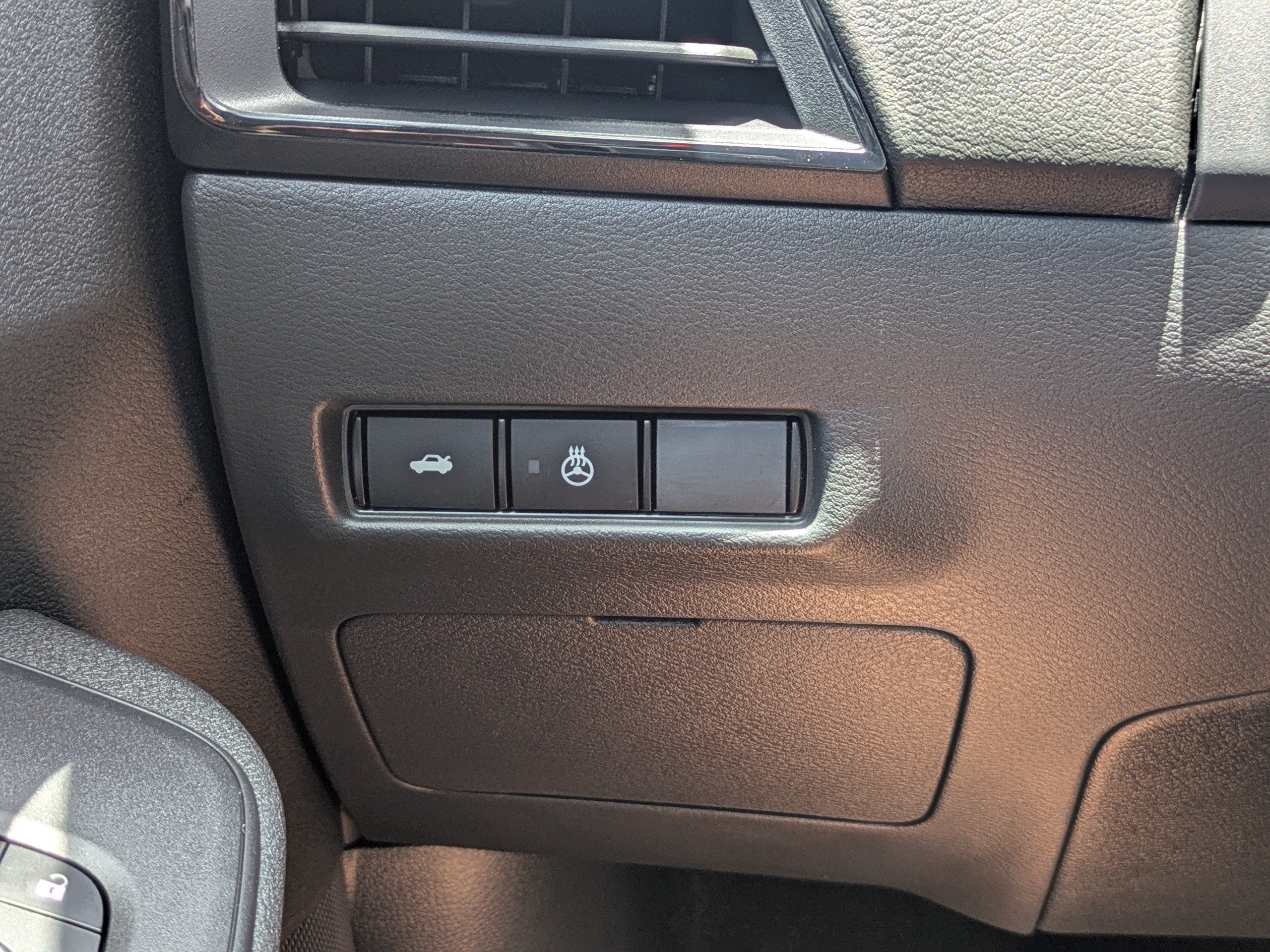 New 2026 Nissan Sentra SV w/ SV Convenience Package FWD image 25