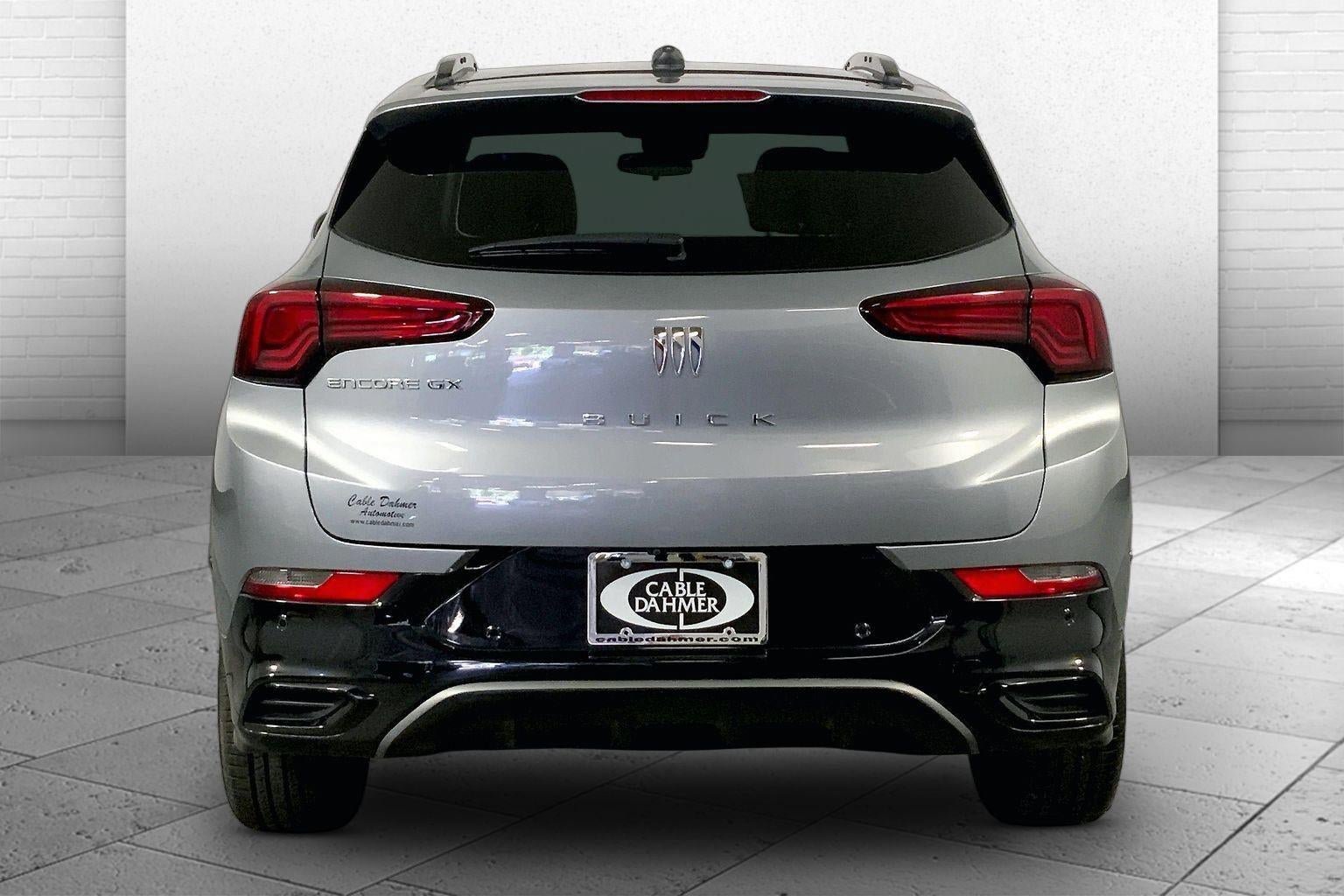 Used 2025 Buick Encore GX Sport Touring w/ Advanced Technology Package FWD image 3