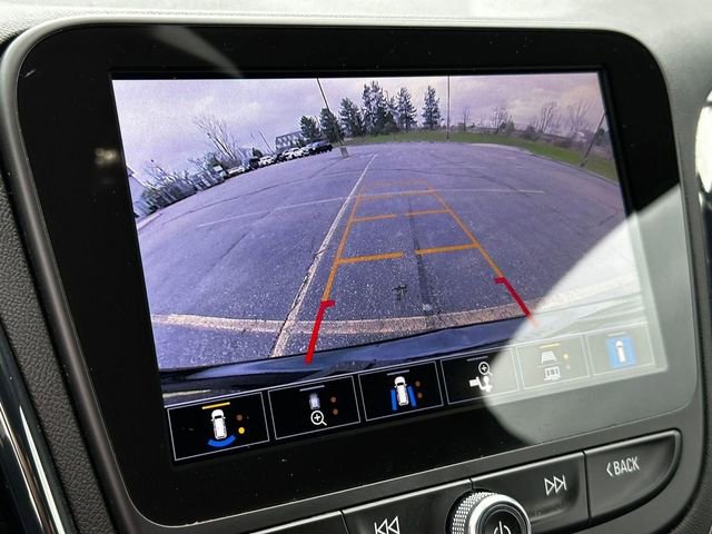 Used 2024 Chevrolet Equinox RS w/ RS Leather Package image 22