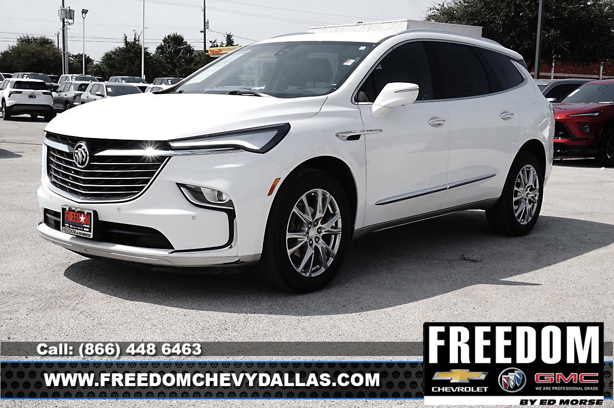 Certified 2022 Buick Enclave Premium image 3