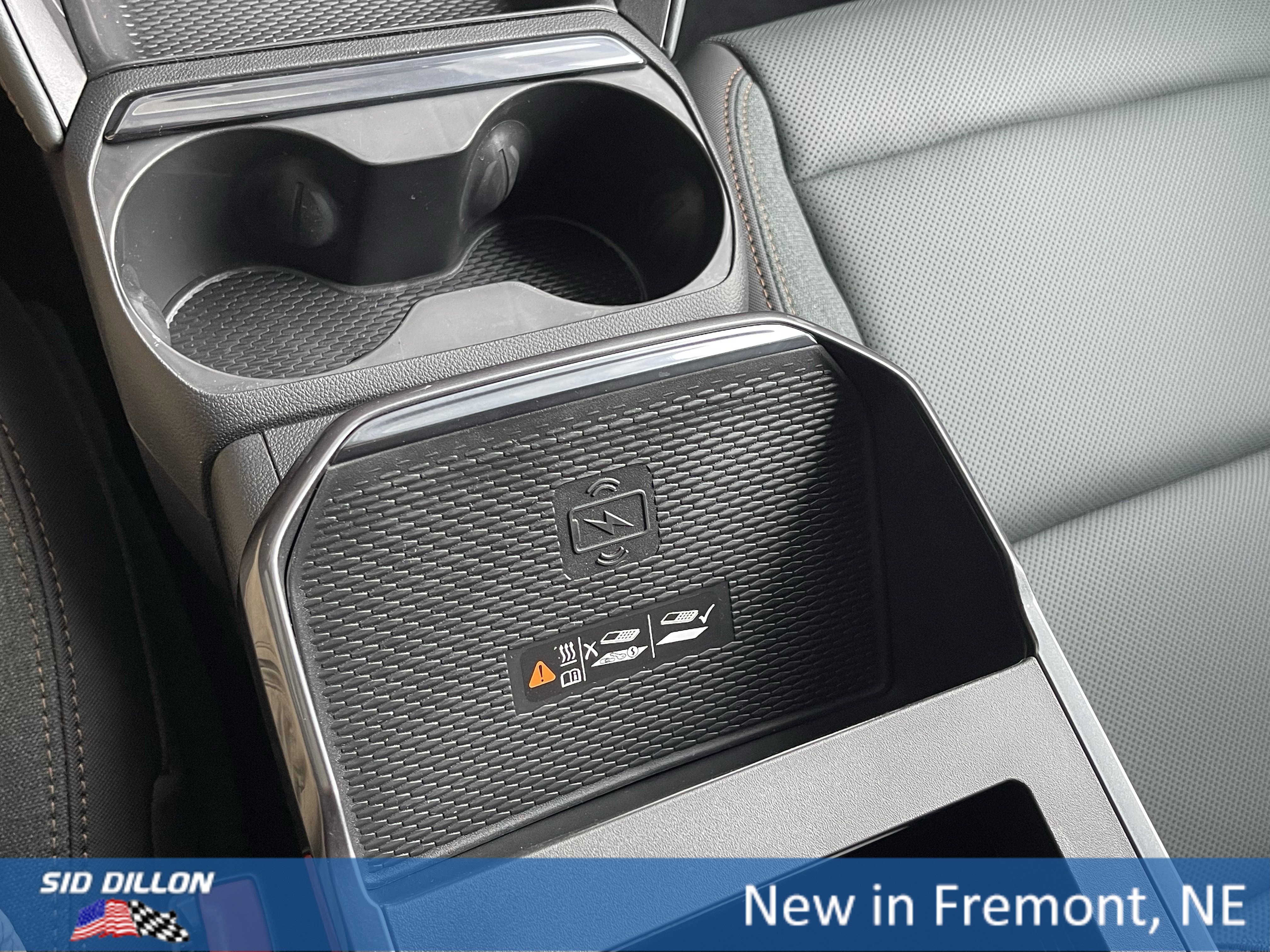 New 2026 GMC Terrain AT4 w/ Convenience Package III image 6