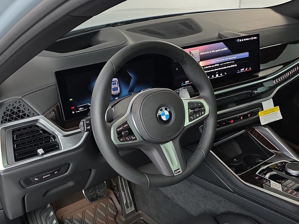 Used 2026 BMW X6 xDrive40i AWD/4WD image 16