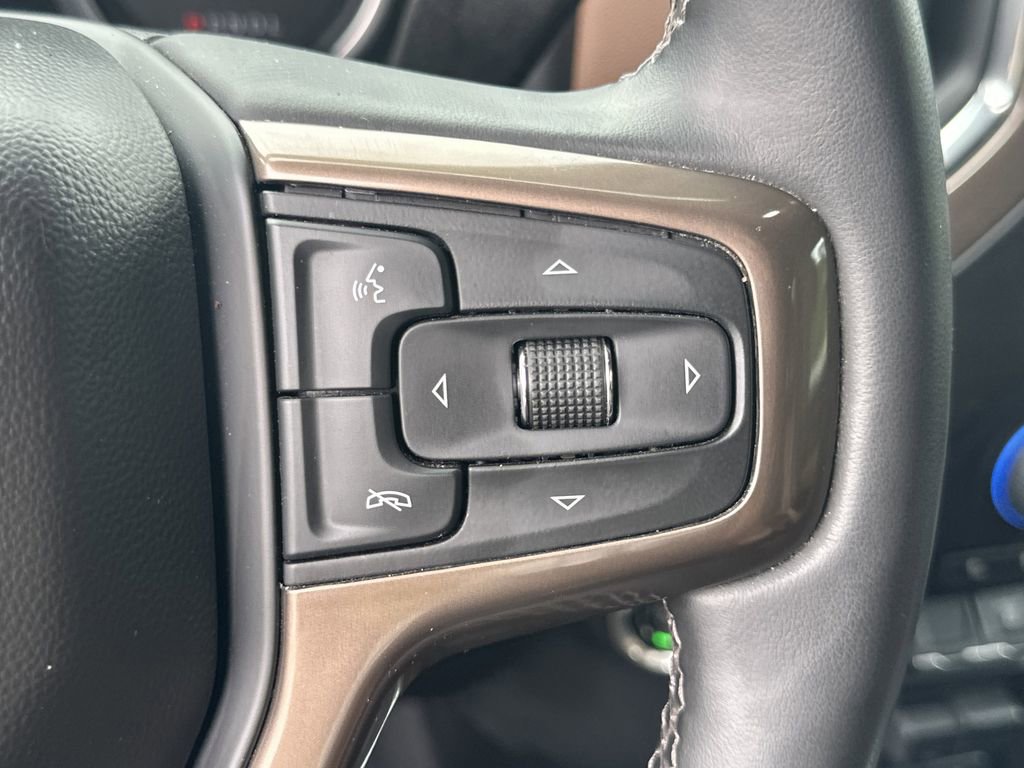 Used 2023 Chevrolet Silverado 2500 High Country AWD/4WD image 27