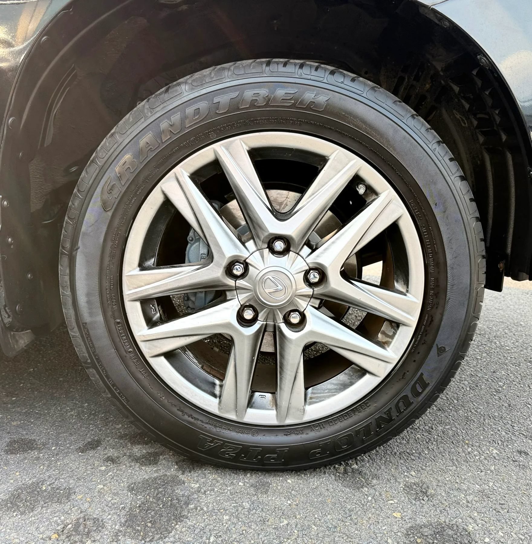Used 2013 Lexus LX 570 4WD image 65