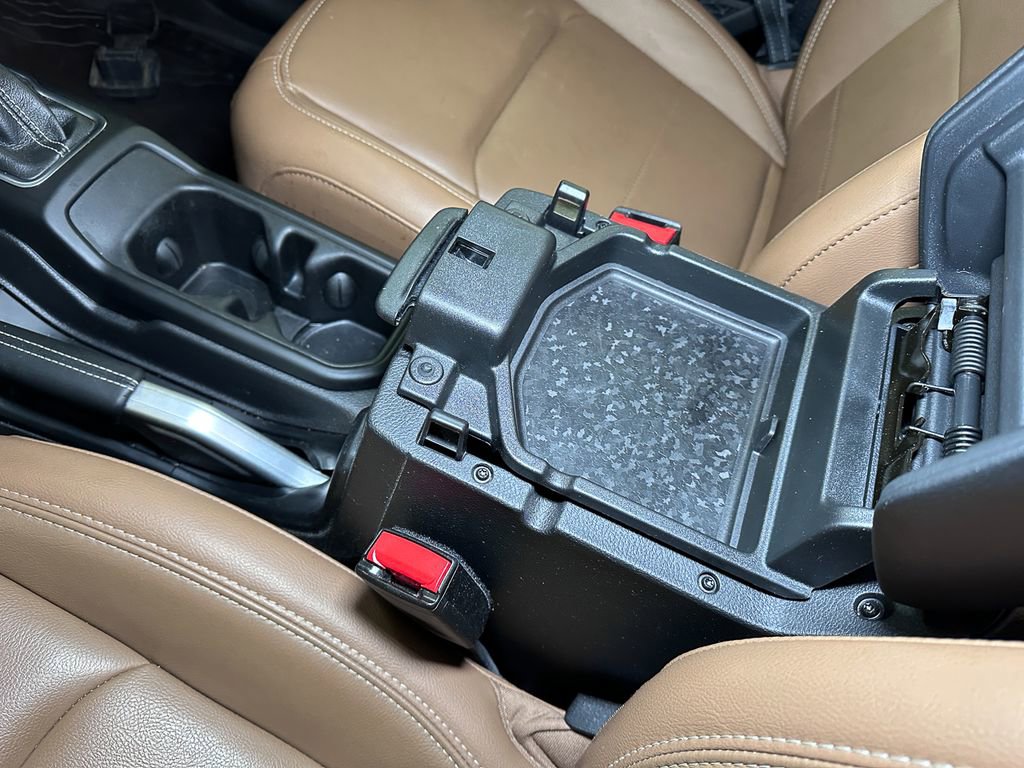 Certified 2022 Jeep Wrangler Unlimited Sahara w/ LED Lighting Group image 44