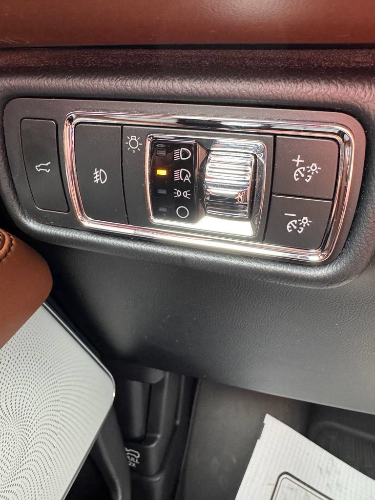 Used 2021 Lincoln Aviator Reserve w/ Equipment Group 202A AWD/4WD image 26