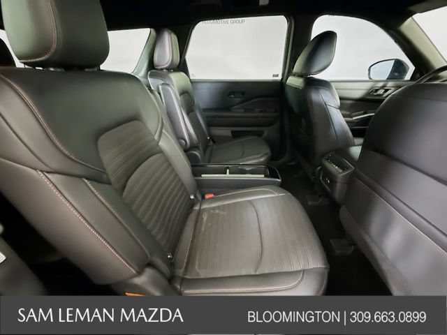 Used 2024 Nissan Pathfinder Rock Creek AWD/4WD image 27