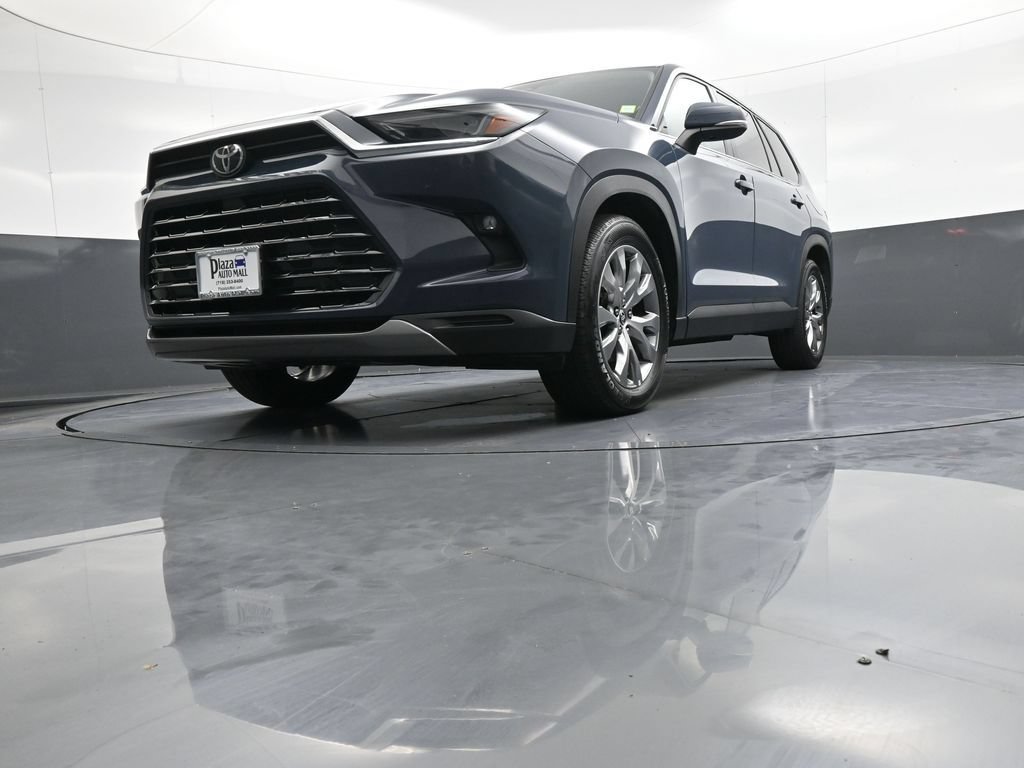 Certified 2024 Toyota Grand Highlander AWD image 27