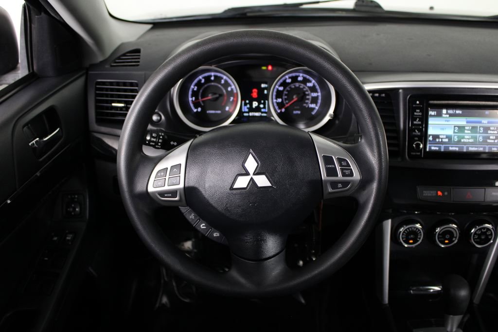 Used 2017 Mitsubishi Lancer ES image 18
