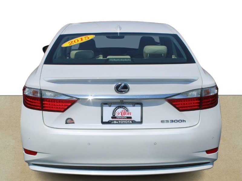 Used 2015 Lexus ES 300h w/ Navigation System Package FWD image 5