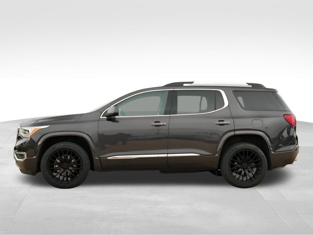 Used 2018 GMC Acadia Denali w/ Technology Package image 4