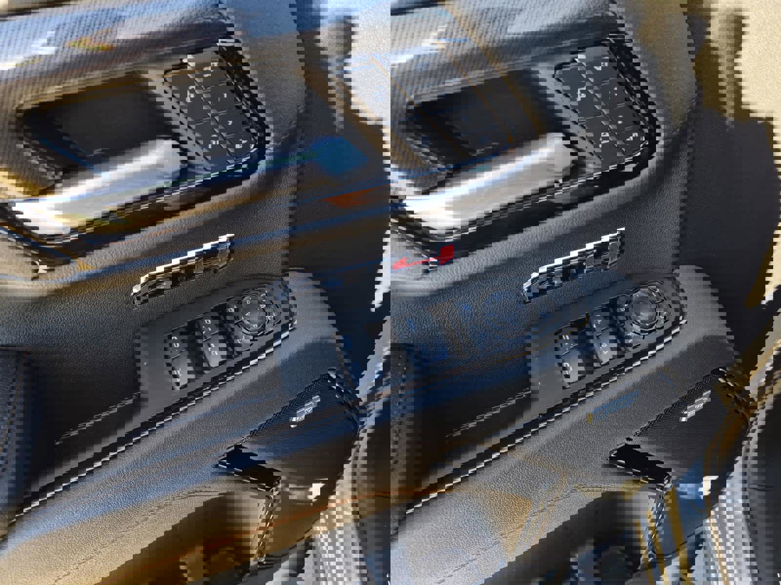 New 2026 GMC Sierra 1500 AT4 w/ AT4 Premium Package image 9