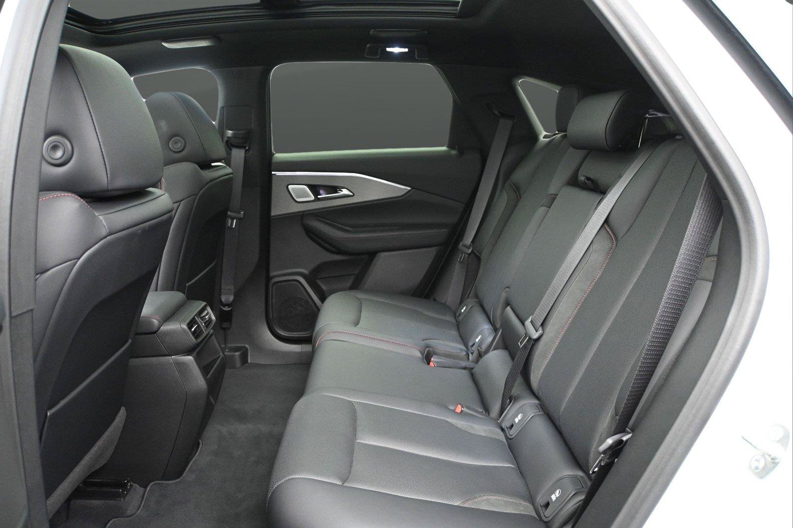 Used 2024 Acura ZDX A-Spec AWD/4WD image 10