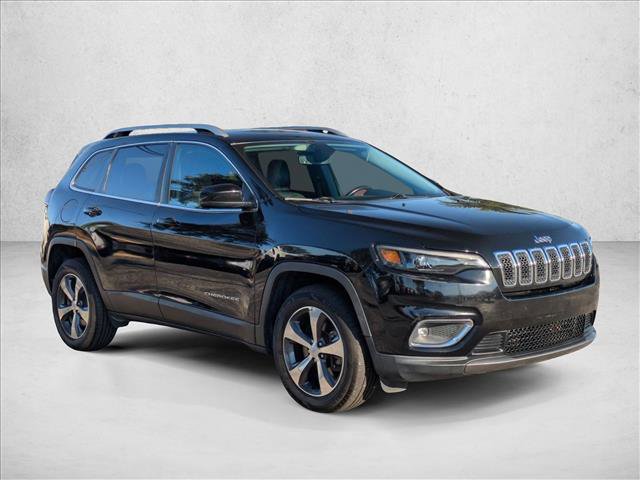 Used 2019 Jeep Cherokee Limited image 3