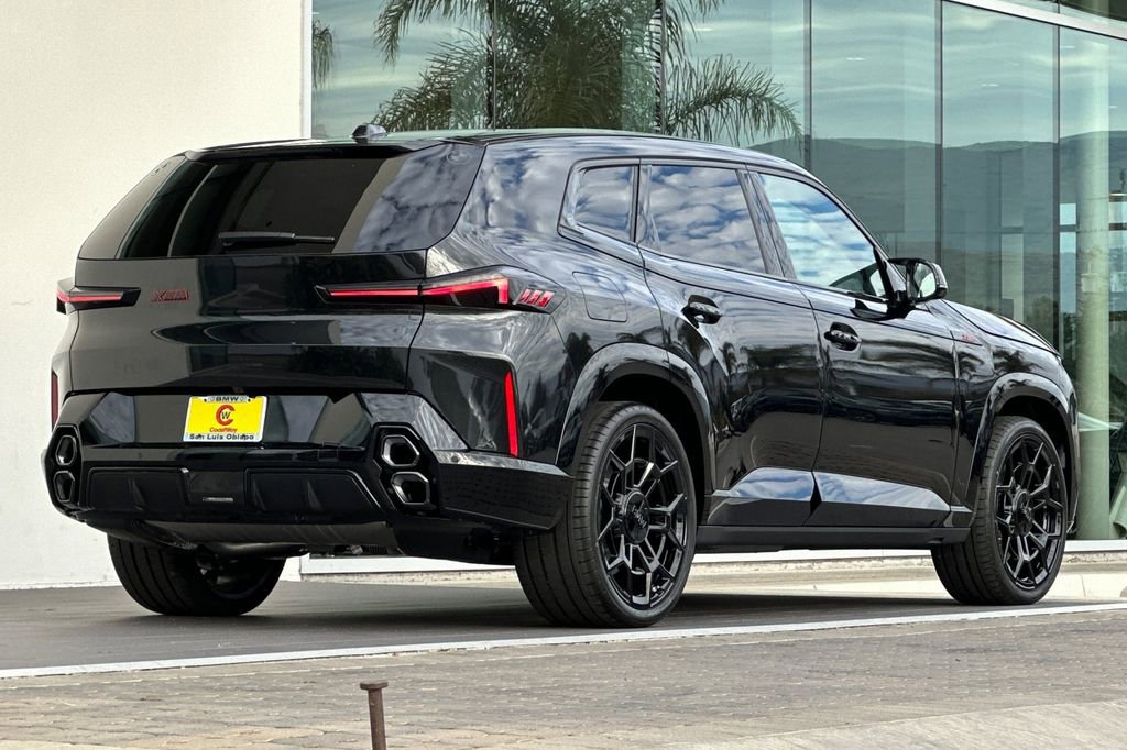 New 2026 BMW XM Label Red image 3